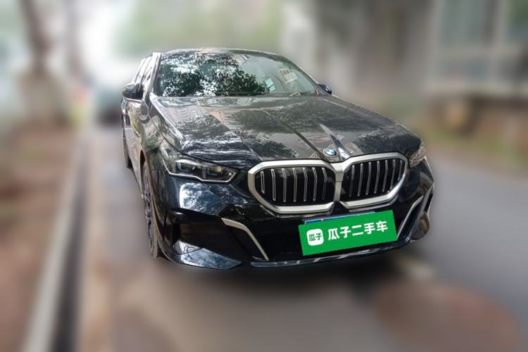 Used BMW 5 Series 2024 530Li Luxury Edition M Sport Package