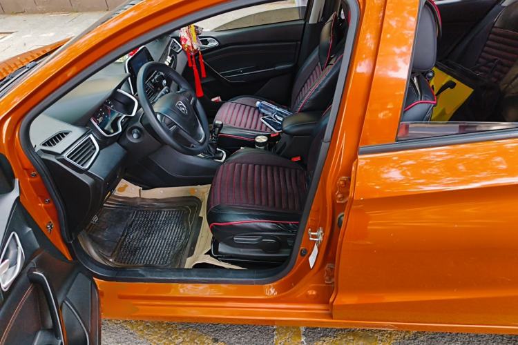 Used Baojun 310 2017 1.5L Manual Fashion Model
