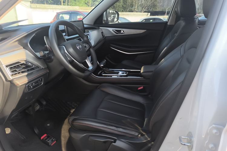 Used CHANGAN CS75 2020 280T DCT Luxury Model China VI Standard
