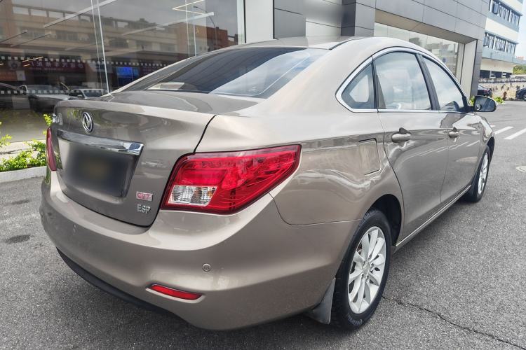 Used FORTHING Joyear S50 2014 1.6L CVT Luxury Model Exterior 3