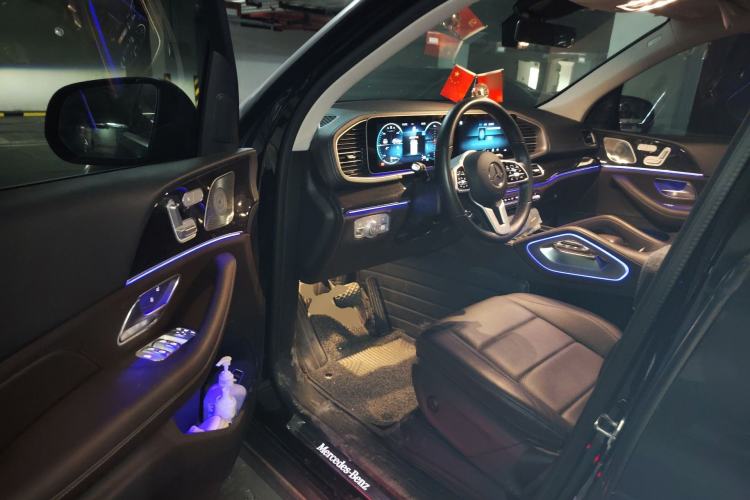 Used Mercedes-Benz GLE 2021 GLE 350 4MATIC Stylish Model Driver Seat