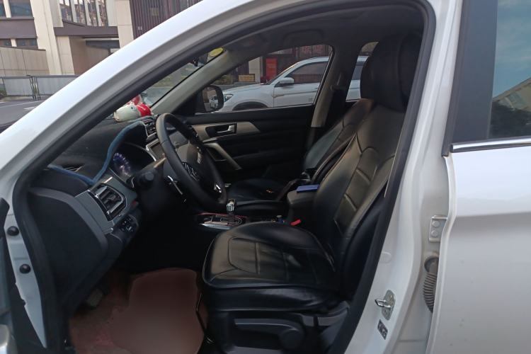 Used Haval H2 2018 Blue Label 1.5T Dual-Clutch Two-Wheel-Drive Elite Model