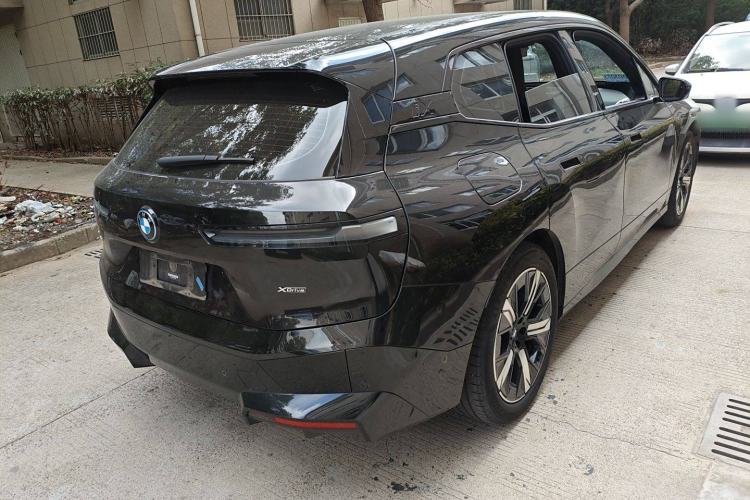 Used BMW iX 2022 xDrive40
