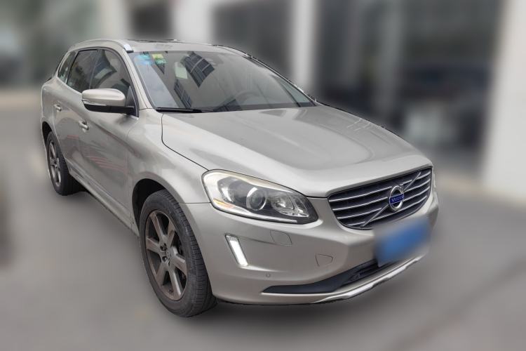 Used Volvo XC60 2014 T6 Zhiyi Edition Front Right 45 Deg