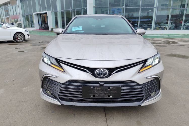 Used Toyota Camry 2021 2.0G Luxury Edition Front