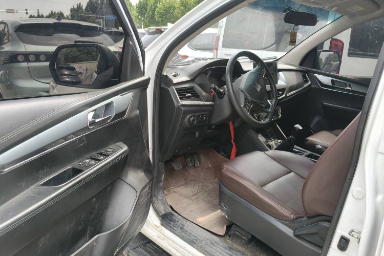 Used Isuzu TAGA Dargo H 2021 3.0T Diesel Manual 4x4 Value Edition Standard Wheelbase 4KH1CT6H1