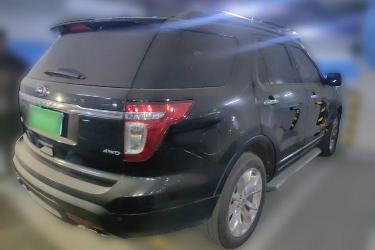 Used Ford Explorer 2013 3.5L Deluxe Model
