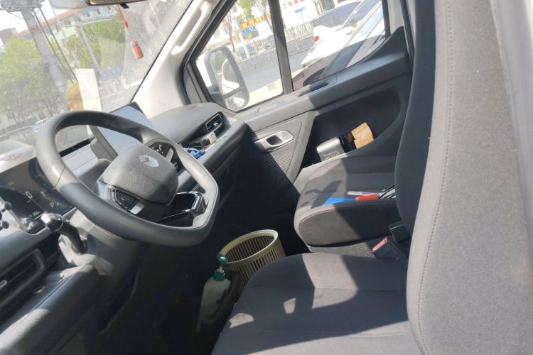 Used CHANGAN KAICHENG V919 2025 Model Speed Transport Cabin, CATL 53kWh, Short Wheelbase High-Roof Standard 6-seater Left Front Seat