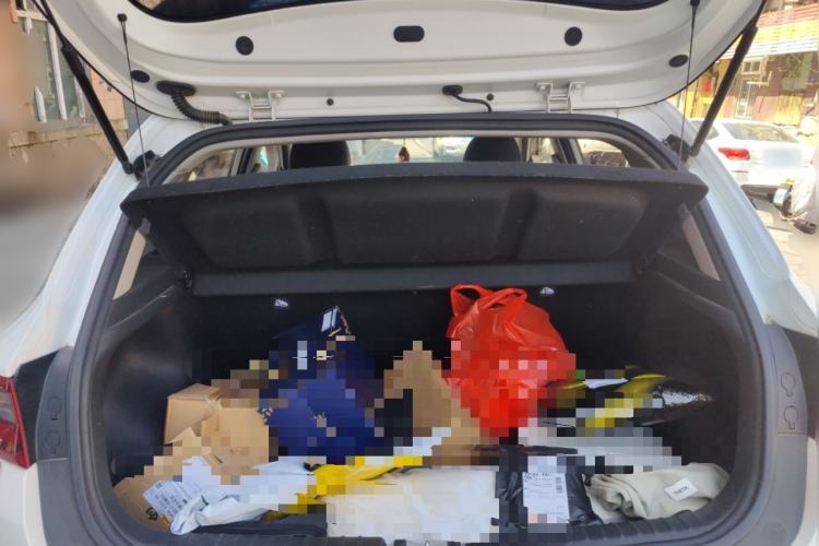 Used Kia kx1 Stonic 2021 1.4L CVT Fun & Sunroof Model Trunk