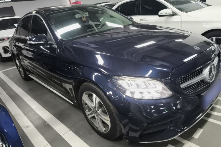 Used Mercedes-Benz C-Class 2019 Restyled C 260 L Sport Edition Front Right 45 Deg