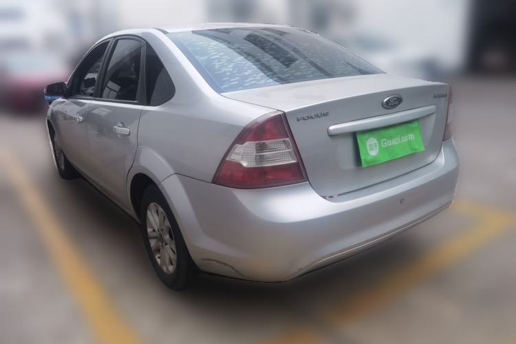 Used Ford Focus 2013 Sedan Classic 1.8L Automatic Base Model
