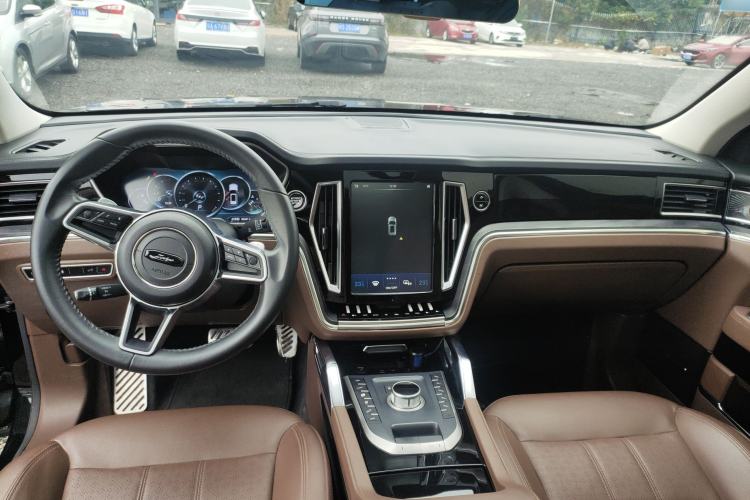 Used Zotye T700 2017 2.0T Automatic Prestige Edition
