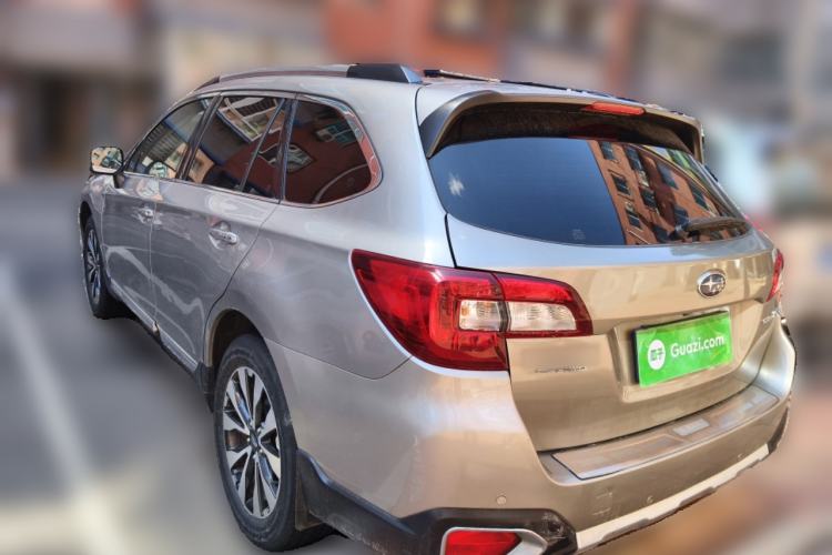 Used Subaru Outback 2015 2.5i Luxury Navigation Edition Rear Left 45 Deg