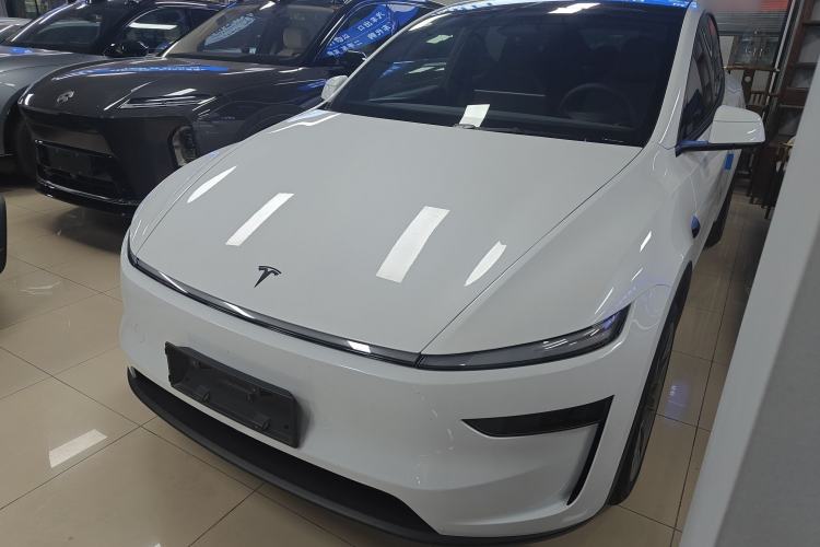 Used Tesla Model Y L 2025 Model Long-Range All-Wheel-Drive Version