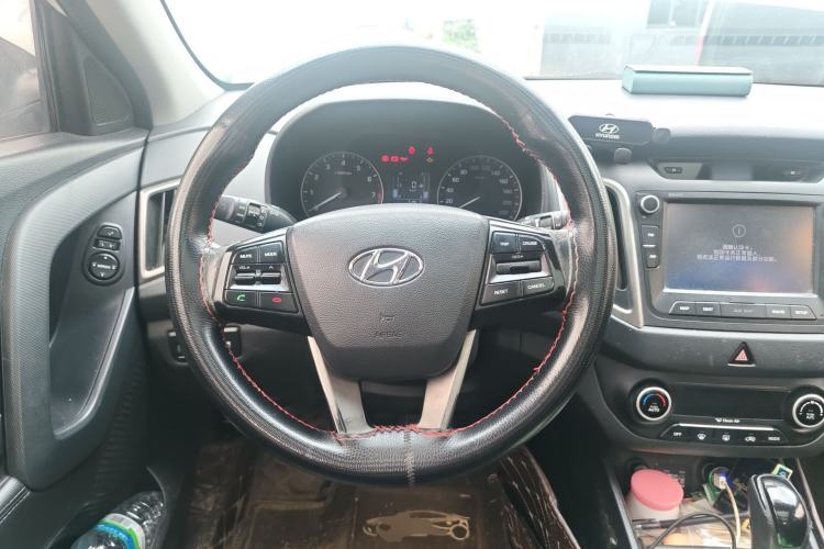 Used Hyundai ix25 2015 2.0L Automatic Two-Wheel Drive Intelligent GLS