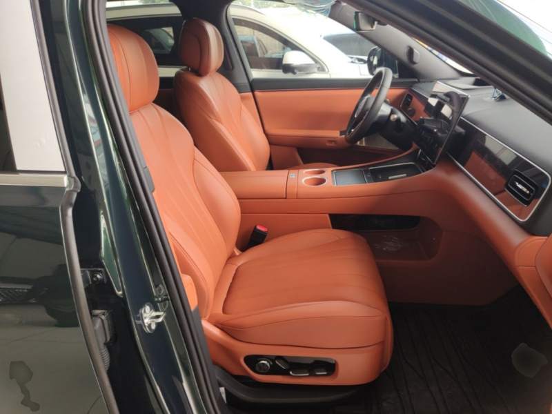 Used Hima AITO M7 2026 Model Range-Extending Max All-Wheel Drive 6-Seater Version — 24