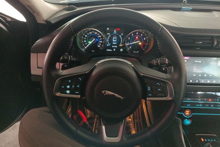 Used Jaguar XFL 2019 XFL 2.0T 200 PS Two-Wheel-Drive Elite Edition