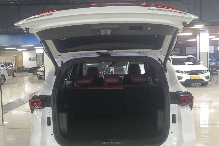 Used JETOUR X70 PLUS 2024 Champion Edition 1.5T DCT Champion MAX 5-Seater Trunk