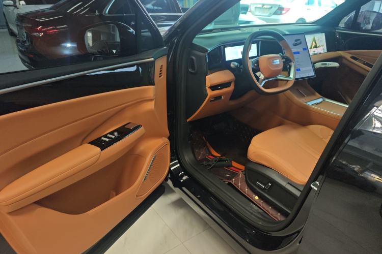 Used Geely Galaxy L7 2025 EM-i 115km Exploration Edition Driver Seat