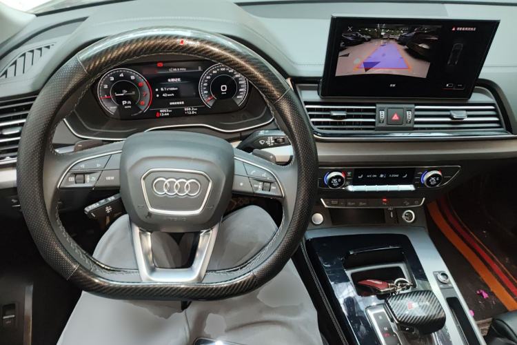 Used Audi Q5L 2025 quattro 45th Anniversary Edition 40 TFSI Sporty and Dynamic Model