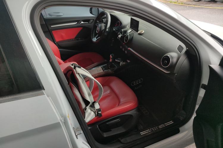 Used Audi A3 2018 30th Anniversary Edition Limousine 35 TFSI Ambition Model Right Front Seat