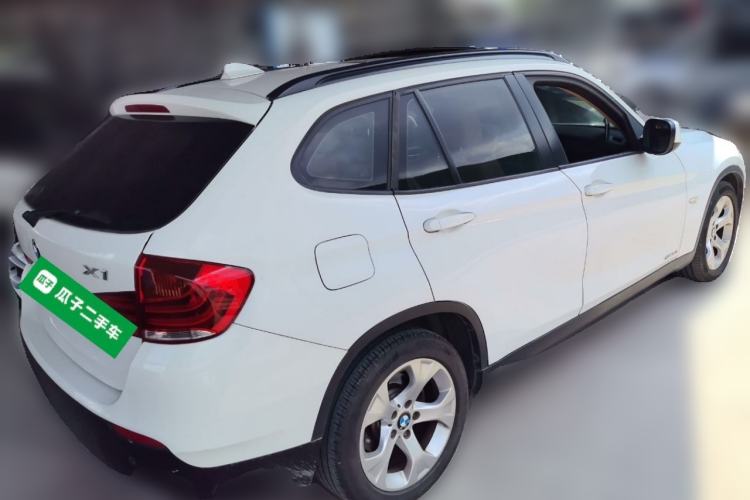 Used BMW X1 2010 sDrive18i Luxury Model Rear Right 45 Deg