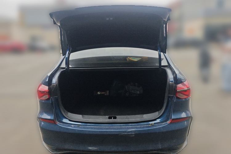 Used Chevrolet Monza 2019 RS 330T Automatic Comfort Edition China VI Standard Trunk