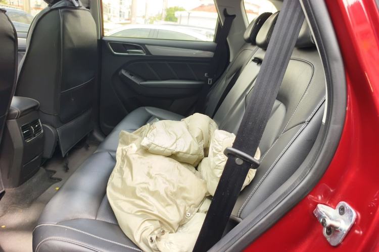 Used Roewe RX5 2019 20T Two-Wheel Drive Automatic 4G Connected Platinum Edition