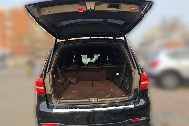 Used Mercedes-Benz GLS 2017 GLS 400 4MATIC Fashion Edition Trunk