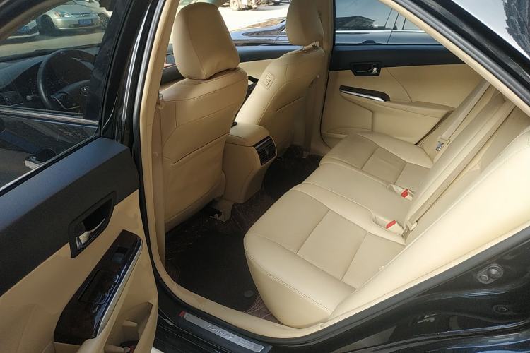 Used Toyota Camry 2016 2.0G 10th Anniversary Leading Edition