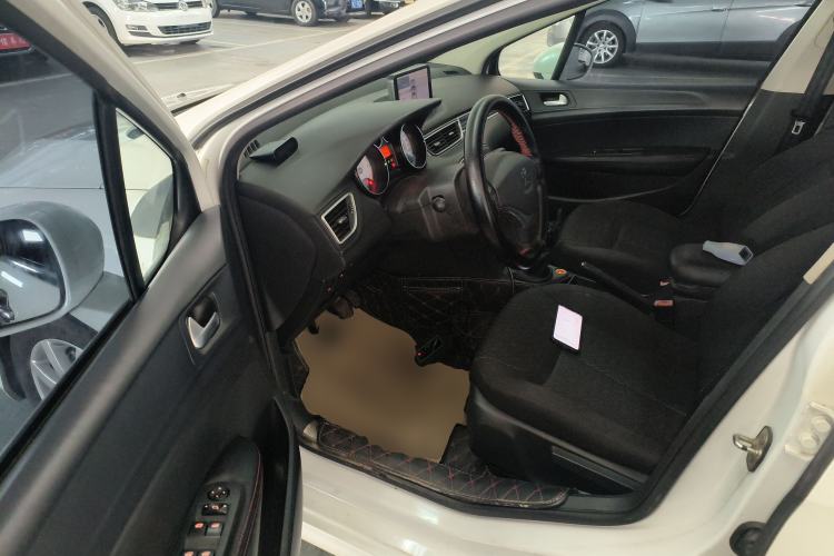 Used Peugeot 308 2014 Enjoy Edition Classic 1.6L Manual YouShang Model