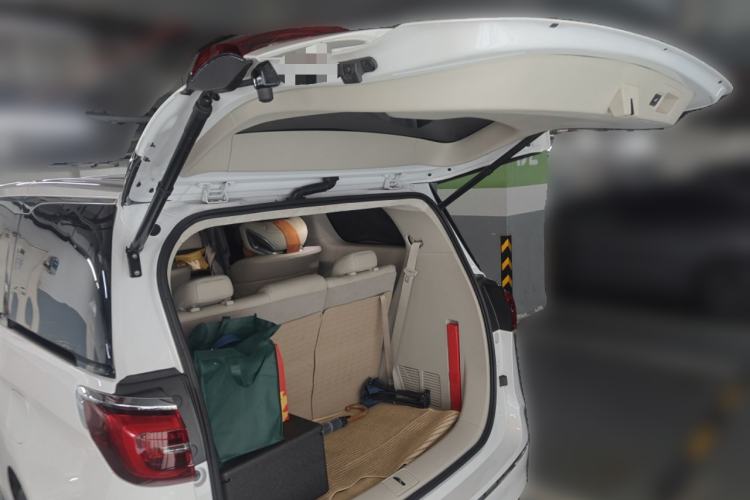 Used Buick GL8 2023 ES Lu Zun Comfort Model
