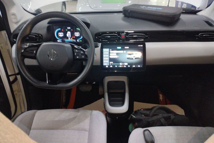 Used Leapmotor T03 2022 Agate Edition Center Console