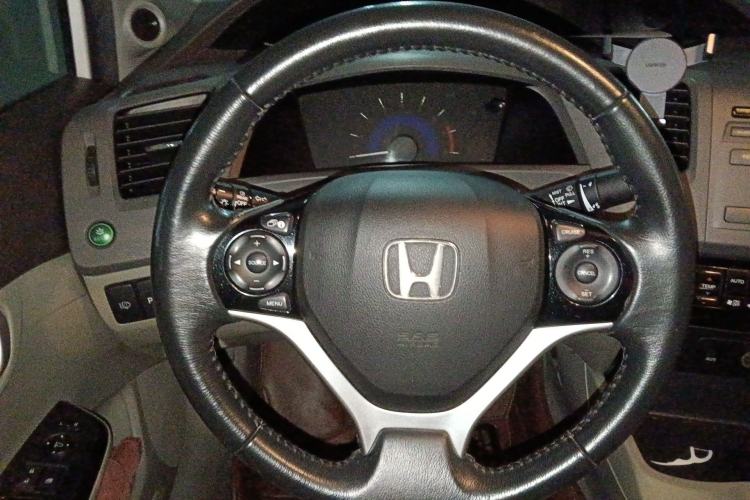 Used Honda Civic 2013 10th Anniversary 1.8L Automatic Luxury Edition Steering Wheel