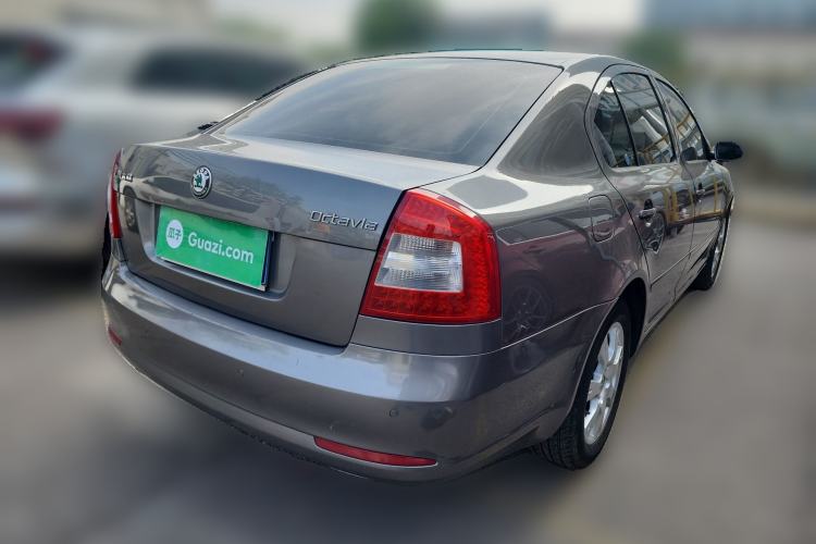 Used Skoda Octavia 2012 2.0L Automatic Yijie Version
