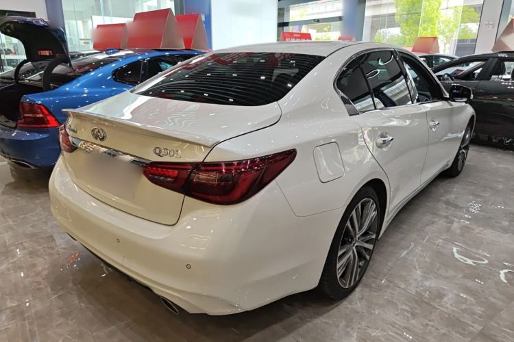 Used Infiniti Q50L 2022 2.0T Enjoyment Edition
