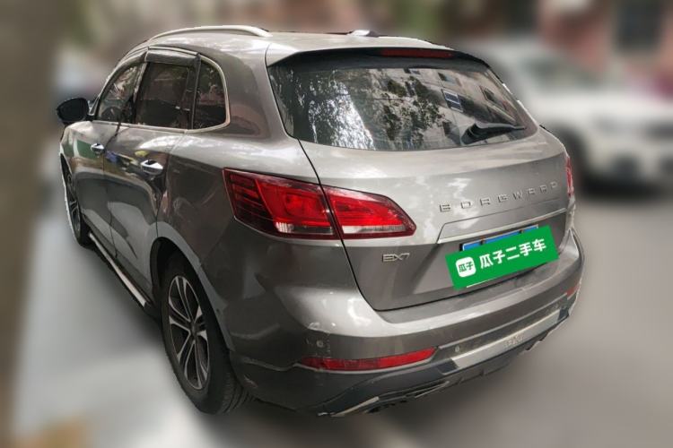 Used BORGWARD BX7 2016 28T Two-Wheel Drive Luxury Version 5 Seats