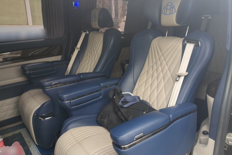 Used Mercedes-Benz Vito 2016 2.0T Elite Edition Left Rear Seat