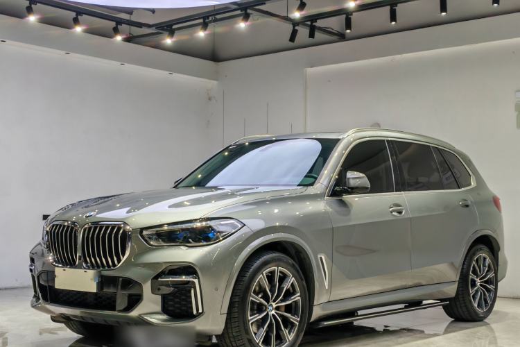 Used BMW X5 2022 Restyled xDrive 30Li Luxury Version M Sport Package