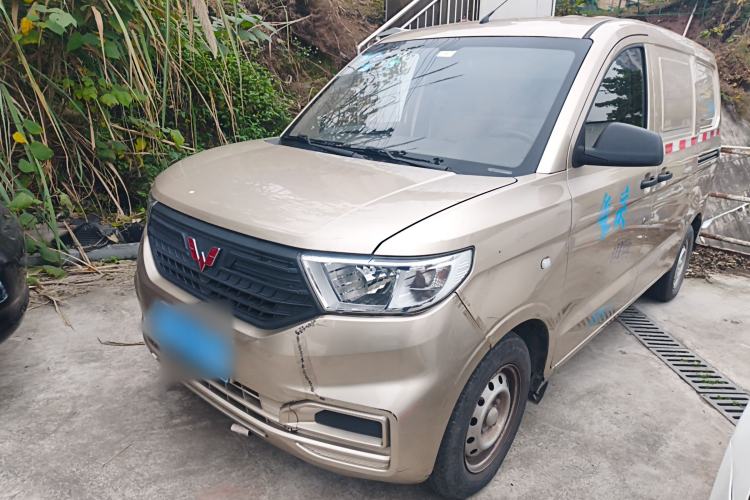 Used Wuling Hongguang 2019 1.5L S Basic Window-Sealed Vehicle China VI LAR