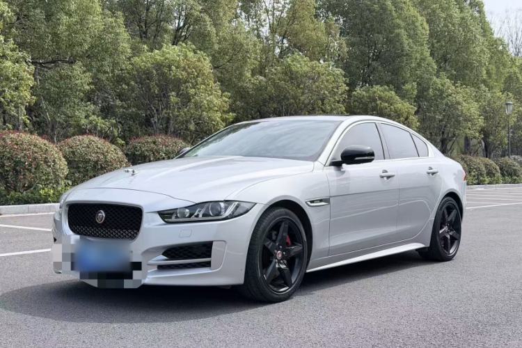 Used Jaguar XE 2017 2.0T 200 PS R-Sport