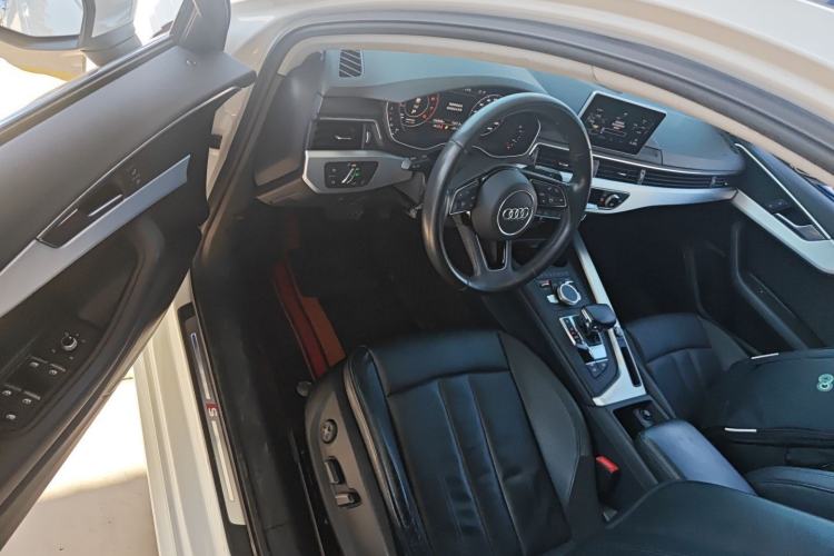 Used Audi A4L 2018 30th Anniversary Edition 40 TFSI Fashion Model