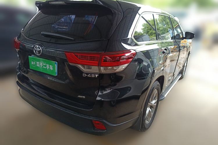 Used Toyota Highlander 2018 2.0T Four-Wheel Drive Elite Edition 7 Seats China V Standard Rear Right 45 Deg