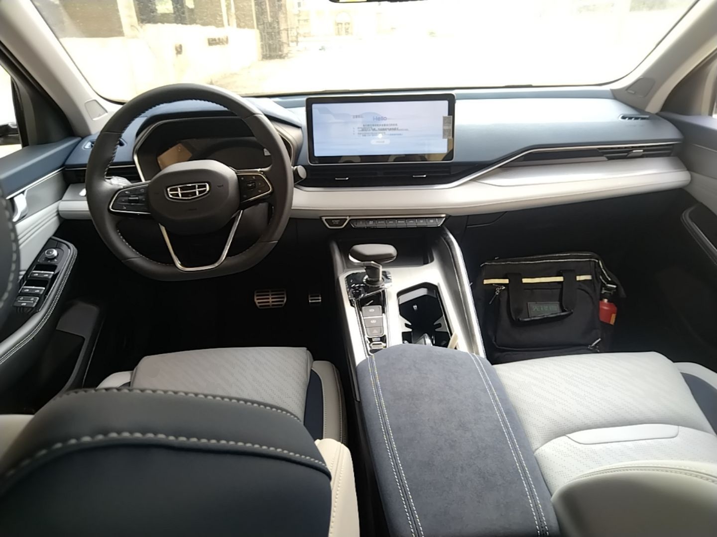 Geely Auto Preface 2023 2.0TD Prestige Version — снимка 12