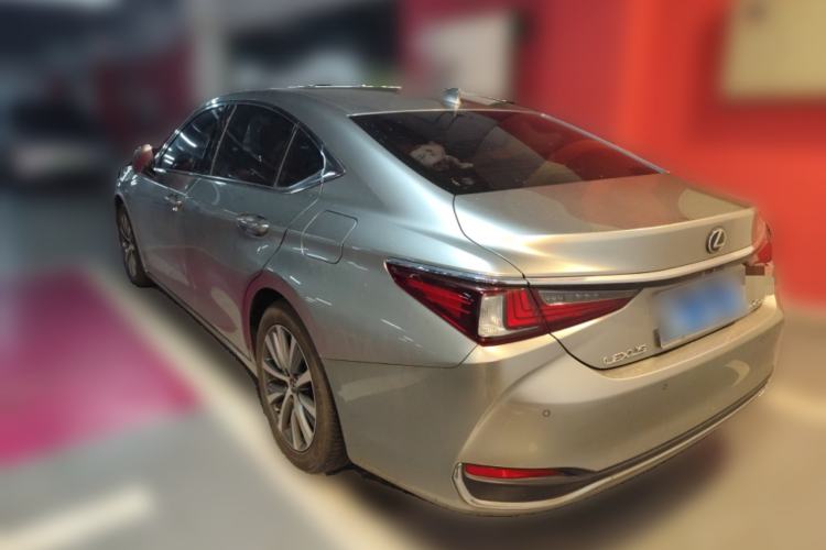 Used Lexus ES 2018 260 Excellence Edition China V Standard