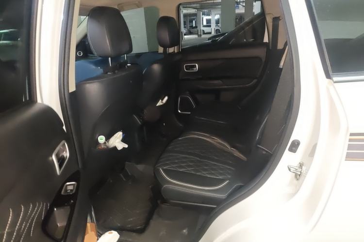 Used Mitsubishi Outlander 2021 2.4L 4x4 Zhi Xiang Edition 7 Seats