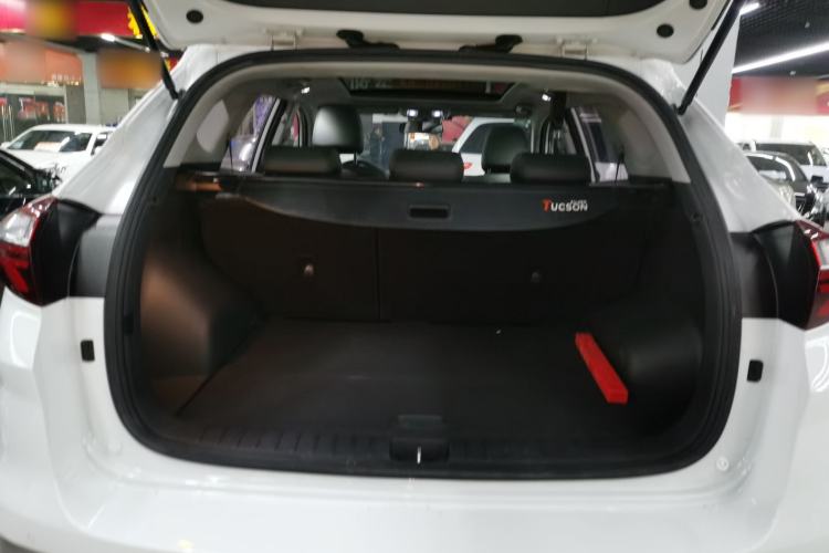 Used Hyundai Tucson 2020 280TGDi Two-Wheel-Drive GLS Fashion Edition China VI Standard