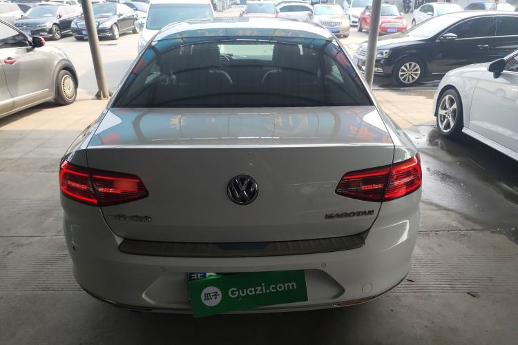 Used Volkswagen Magotan 2017 280TSI DSG Leading Edition Rear