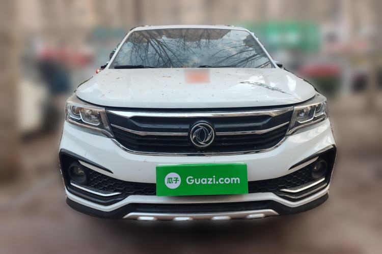 Used FORTHING Joyear X5 2017 Enjoy Series 1.6L CVT Luxury Model
