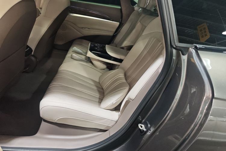 Used IM L7 2022 Dynamic Model